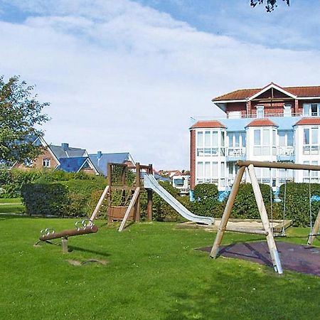 Apartment In Cuxhaven With A Shared Pool Esterno foto