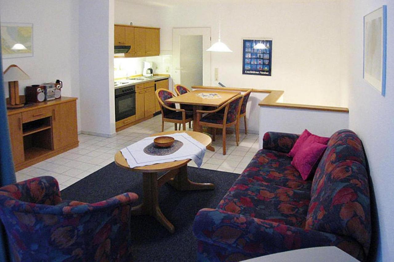 Apartment In Cuxhaven With A Shared Pool Esterno foto