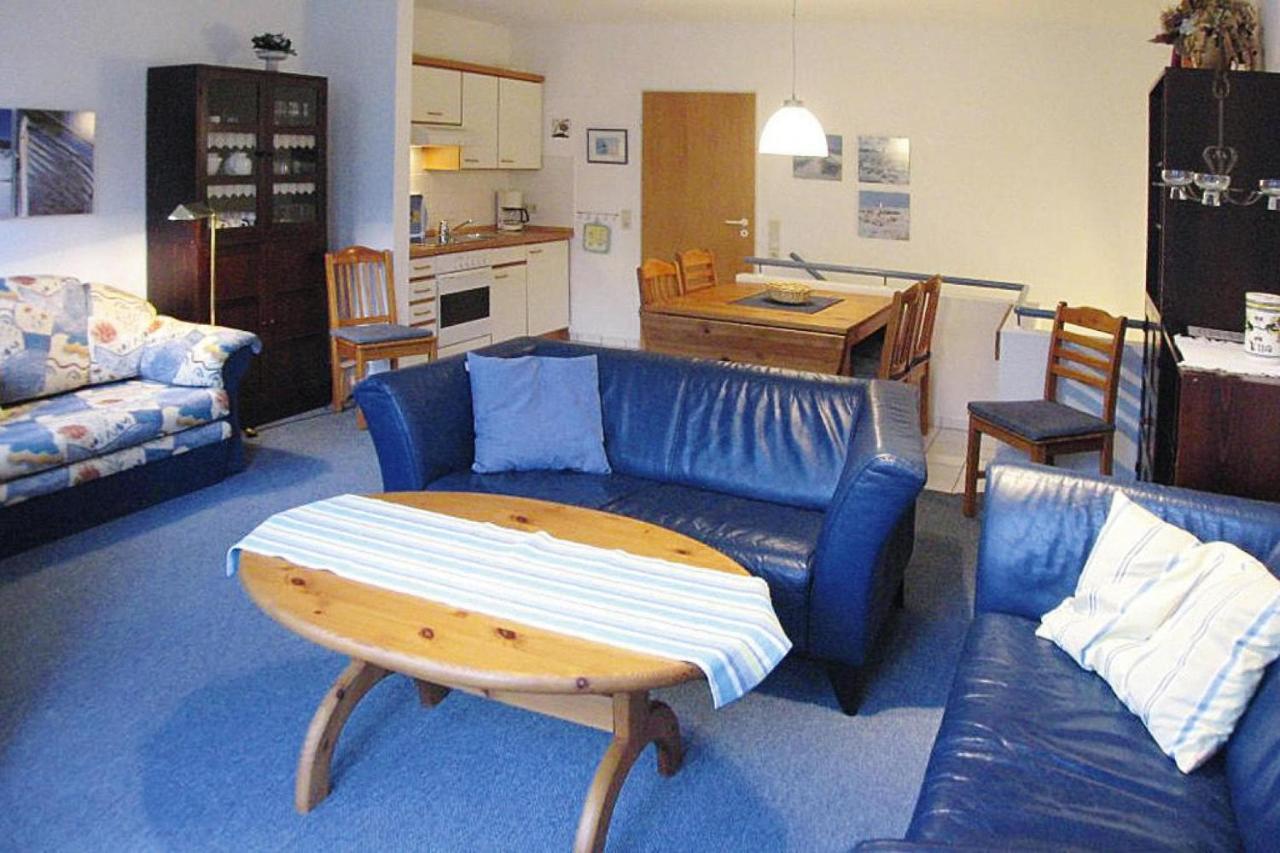 Apartment In Cuxhaven With A Shared Pool Esterno foto