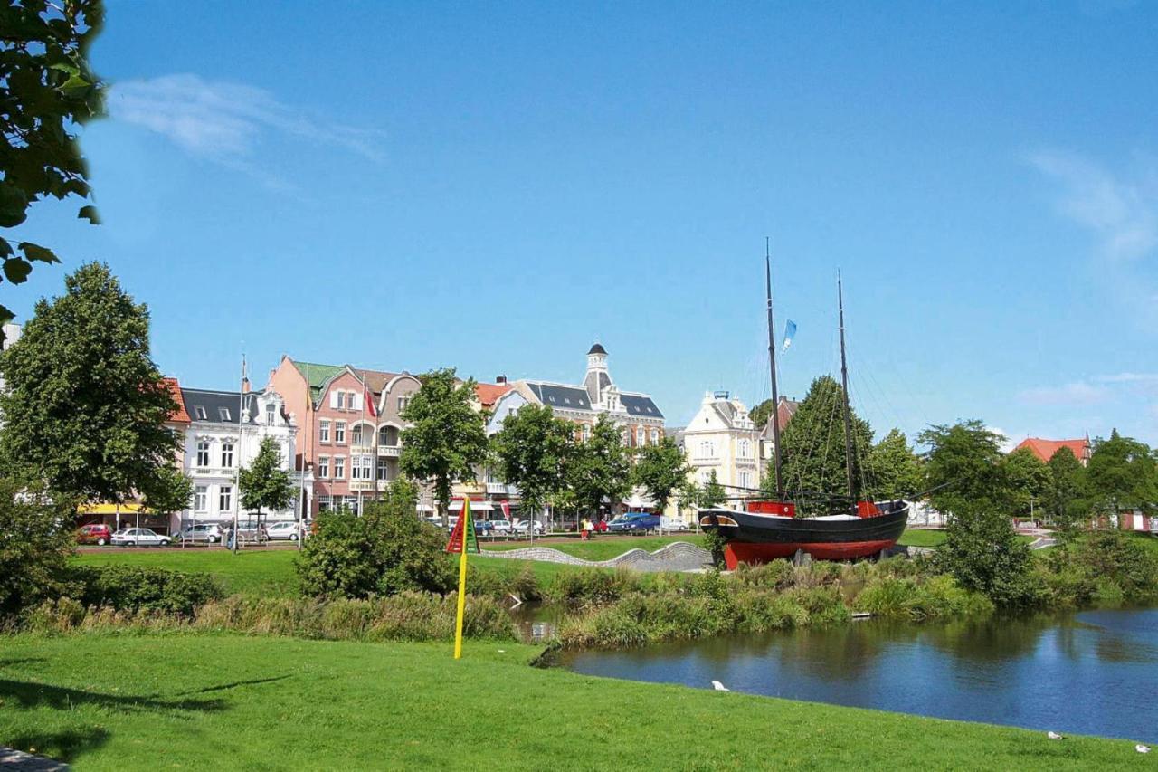 Apartment In Cuxhaven With A Shared Pool Esterno foto