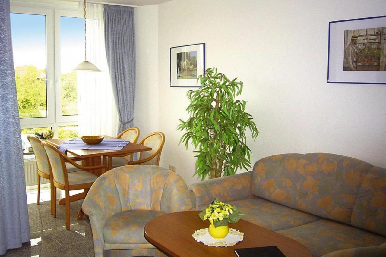 Apartment In Cuxhaven With A Shared Pool Esterno foto